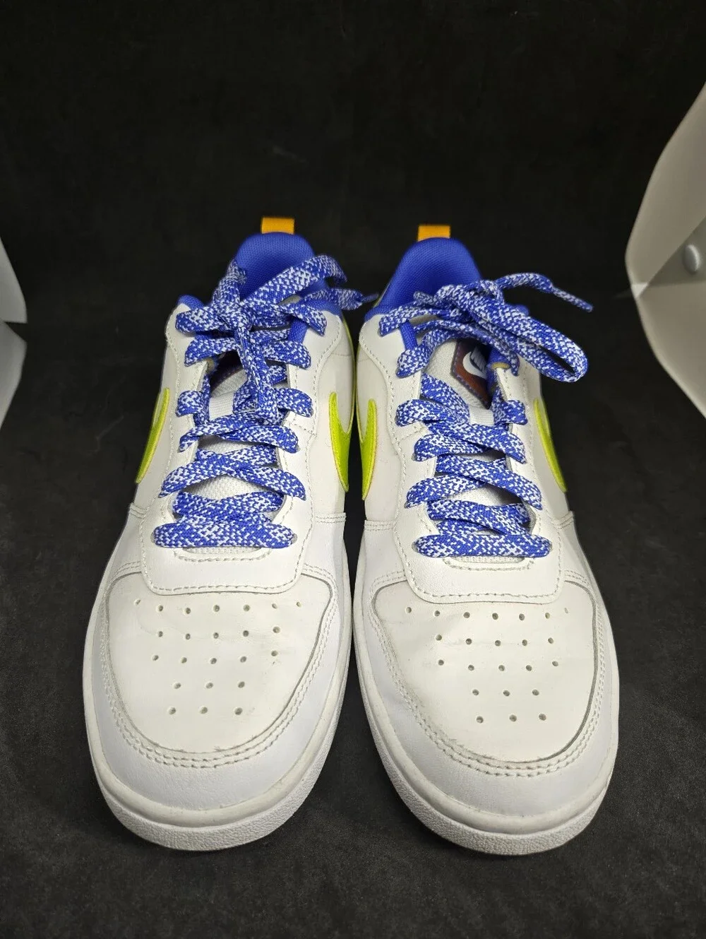Nike Court Borough Low 2 SE Basketball Sneakers Shies 5.5Y